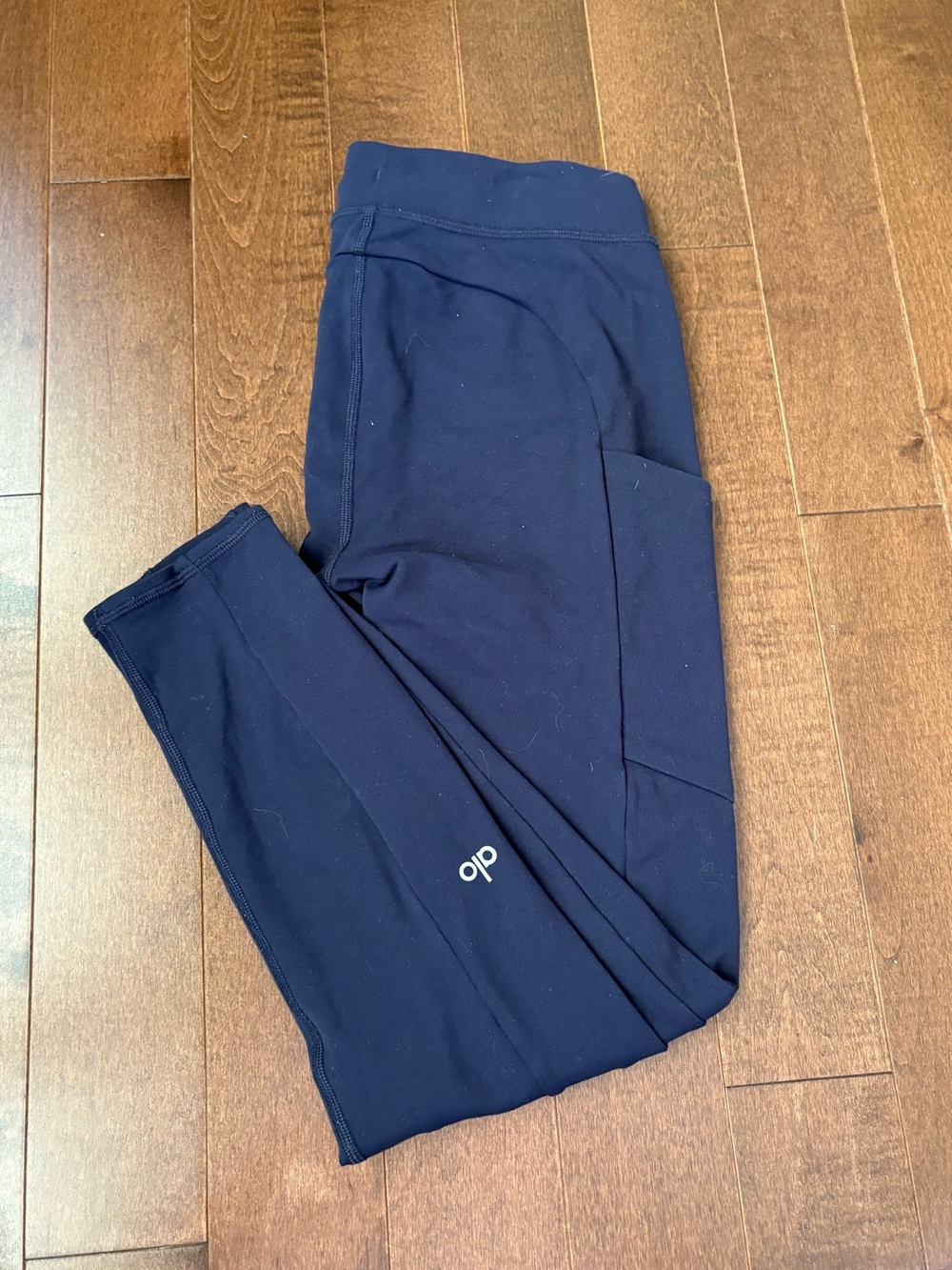 Navy alo Leggings with Side Pocket